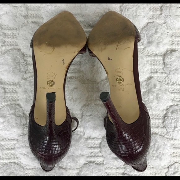 Ann Taylor Wine Red Snakeskin Heels - Picture 7 of 7